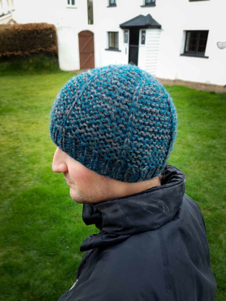 side view of the garter squish beanie